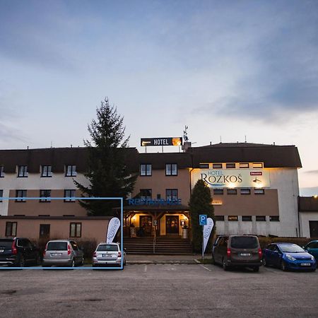 Hotel Rozkos Česká Skalice Buitenkant foto